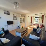 Holiday home De Groten Zes *