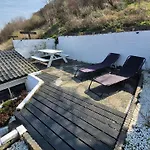 De Groten Zes Tatil Evi *
