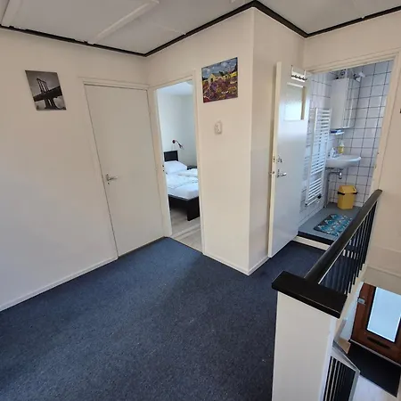 De Groten Zes Tatil Evi *